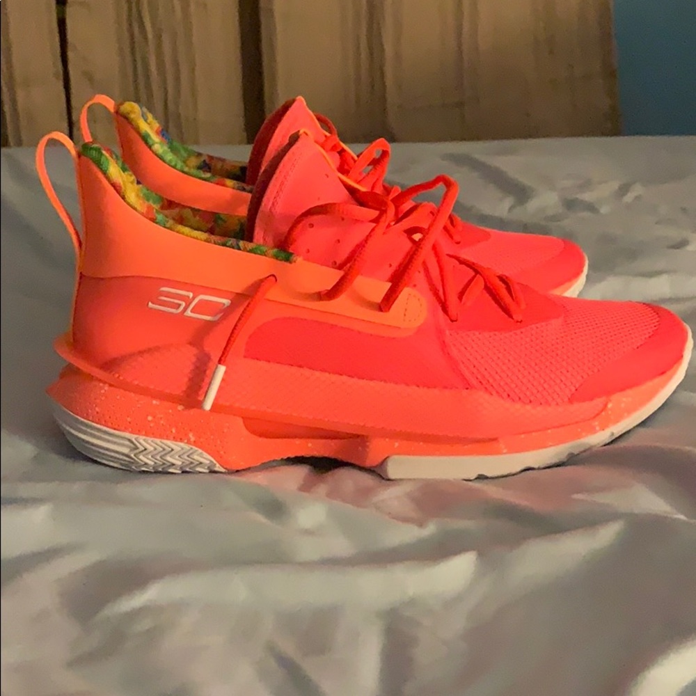 Under Armour Curry 7 “Sour patch kids” orange